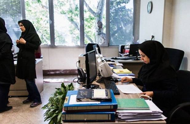 تعداد کارمندان دانشگاه ۲ برابر اساتید؛ ضرورت اصلاح ساختار اداری