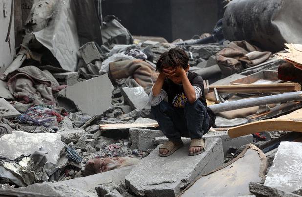 برجای ماندن ده‌ها شهید و زخمی در موج حملات شبانه علیه نوار غزه