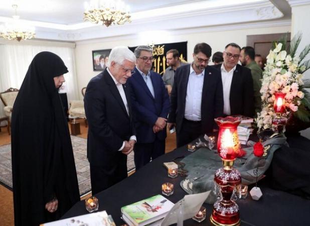 عارف با خانواده فرماندهان و دانشمندان شهید در جنگ ۱۲ روزه دیدار کرد