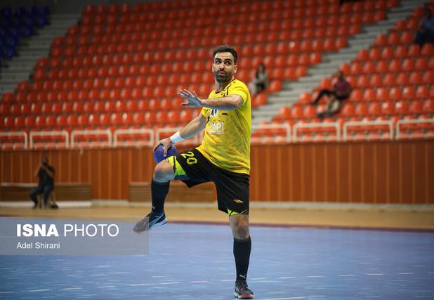 بازگشت سپاهان‌نوین به روند پیروزی با غلبه‌بر فرازبام