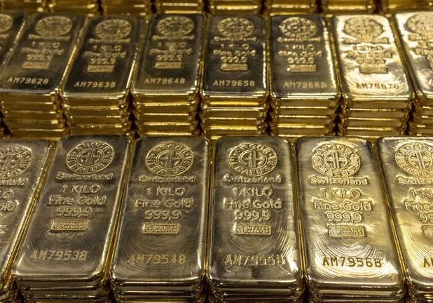 قیمت جهانی طلا امروز ۱۶ آذر؛ هر اونس طلا ۲۶۴۲ دلار و ۳۵ سنت