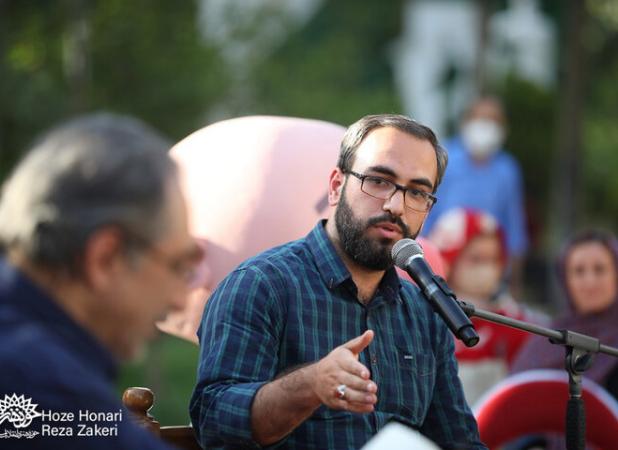 گشت ارشاد مسئولان با اشعار طنز؛ «گزینه‌های زیر میز»‌ در راه نمایشگاه