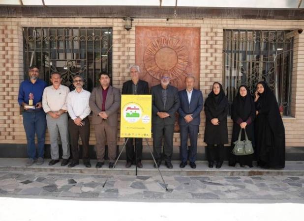 «باران شعر خند» برگزیدگانش را معرفی کرد