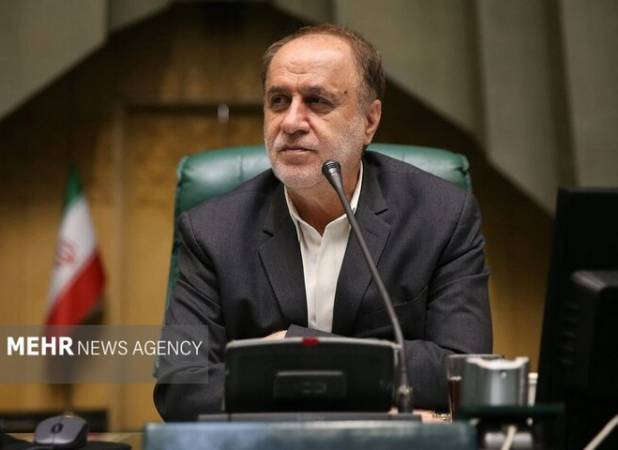 حاجی‌بابایی: نحوه واگذاری ایران خودرو به کروز شفاف نیست