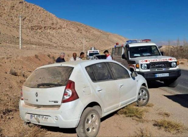 انحراف ساندور در محور دامغان- فولاد محله؛ ۳ نفر مصدوم شدند