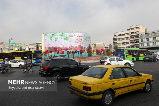 سرویس‌رسانی رایگان ۱۰۰ دستگاه تاکسی ون در یوم الله ۲۲ بهمن