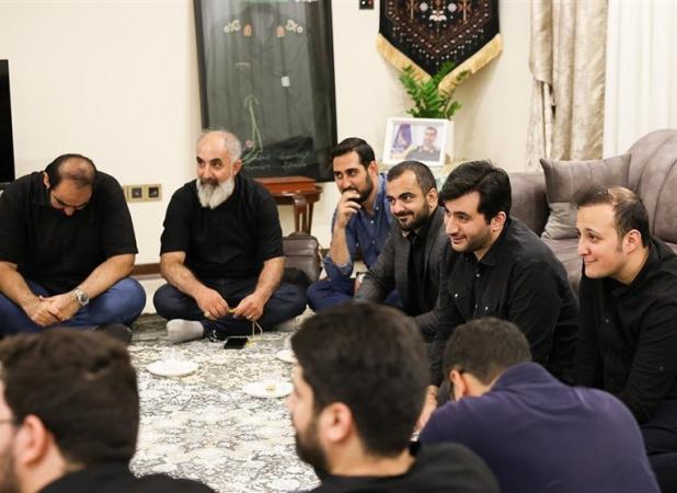 دیدار صمیمانه اصحاب رسانه با خانواده سردار سرلشکر شهید محمود باقری + عکس