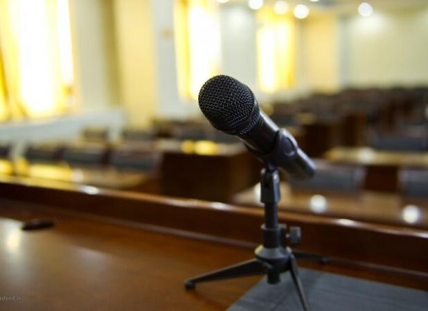 رئیس جشنواره: رویکرد جشنواره سرای‌ سخن مرتبط با آسیب‌های اجتماعی است