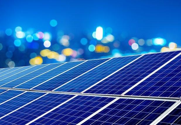 افتتاح ۱۸۵ مگاوات نیروگاه خورشیدی در استان مرکزی