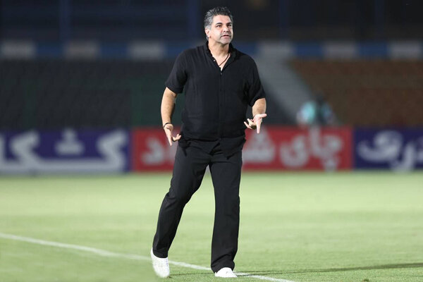 قربانی: می توانستیم با دو گل پرسپولیس را ببریم/ به تیمم ایمان دارم