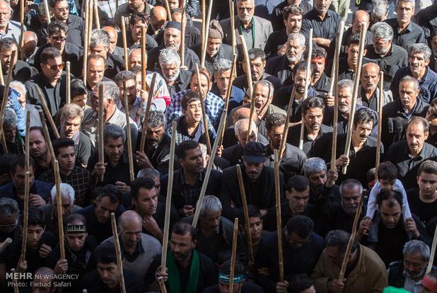 جلوه‌گاه عشق هزار ساله؛ آیین جهانی قالیشویان در مشهد اردهال برگزار شد