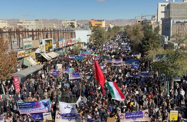 هراتی‌مطلق: امروز فریاد مبارزه با استکبار جهانی در دنیا طنین‌انداز است