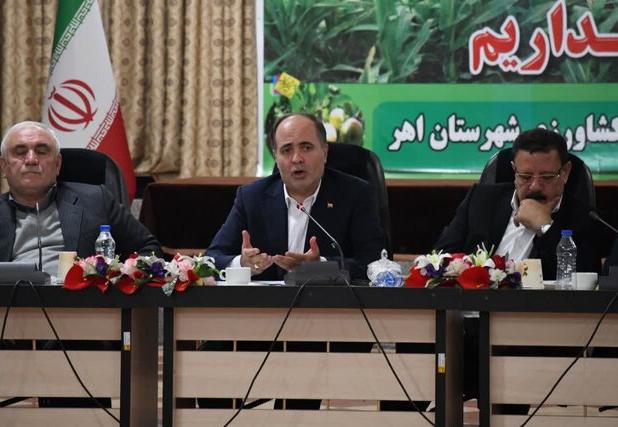 وزیر جهادکشاورزی: ۴ میلیون تن نهاده‌های دامی تا مبادی ورودی کشور حمل شده است