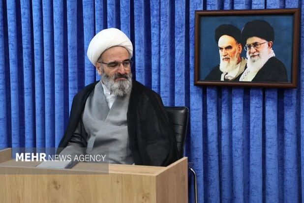 مطیعی: قدرت دفاعی ایران چشم گیر است؛ ضرورت حفظ انسجام ملی 