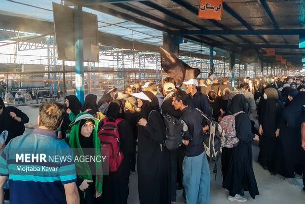 ثبت بیش از ۱.۵ میلیون تردد در مرز مهران از ابتدای سال تا پایان خرداد