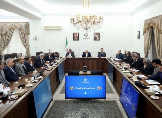 عارف: نظام به اهمیت بخش خصوصی در تأمین امنیت سایبری پی برده است