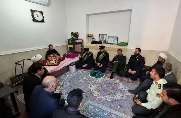 مادر شهید «محمود ناطق‌زاده» در دیلم تجلیل شد