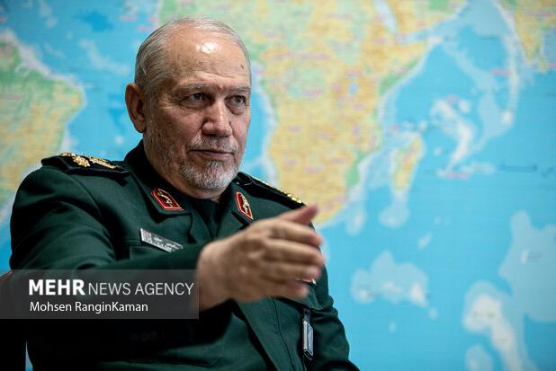 سرلشکر صفوی: ایران با تکیه بر ولایت و مقاومت قدرت منطقه‌ای شده است