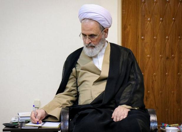 تسلیت آیت الله اعرافی به مناسبت درگذشت استاندار سابق قم