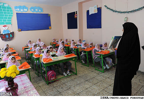 بیش از ۱۴ هزار دانش آموز میرجاوه تحت پوشش آموزش‌های تغذیه سالم قرار می گیرند