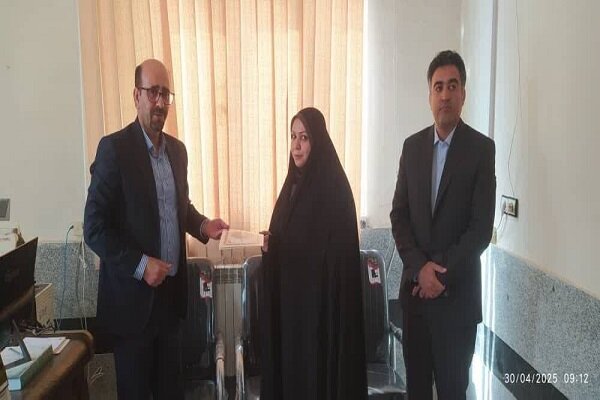 «مهدیه حیدری» سرپرست اداره کار دلفان شد
