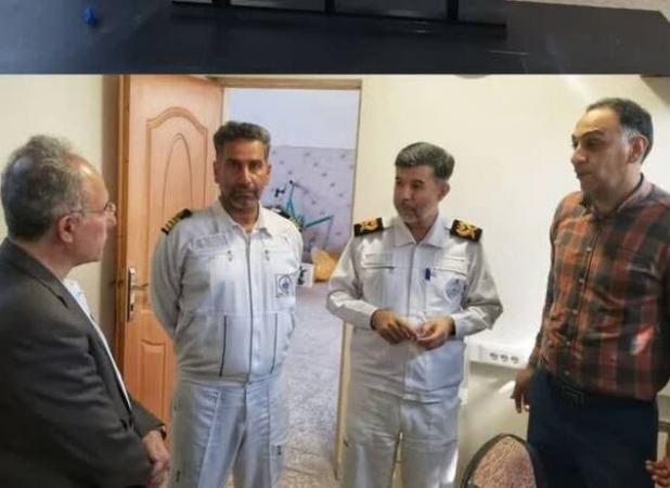 فرمانده نیروی دریایی ارتش از پروژه ساخت شناور در بوشهر بازدید کرد