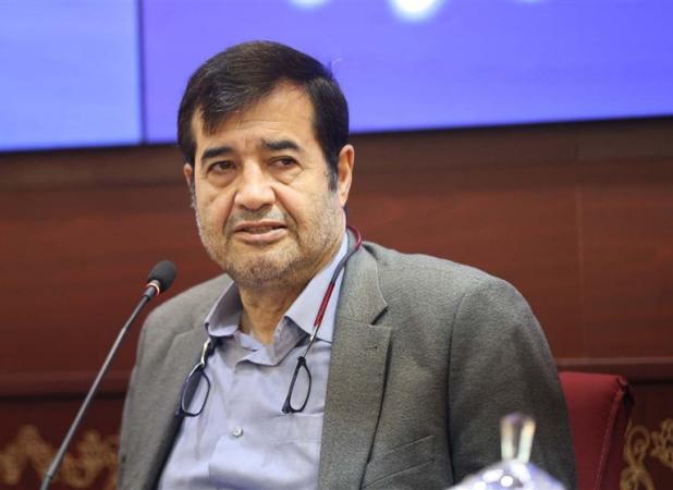 دنیامالی: مدیران، مربیان و بازیکنان از نقد نترسند