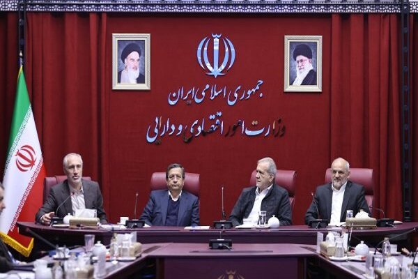 مشارکت مردمی شرط رشد اقتصادی است