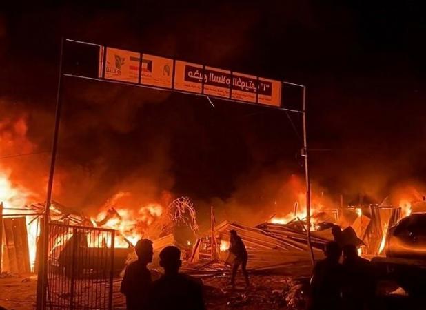 شهادت کودکان فلسطینی در جریان بمباران چادرهای آوارگان در غزه