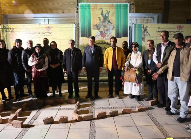 طالبی: گسترش تئاتر به مدیریت بهتر موضوعات فرهنگی و اجتماعی کمک می کند