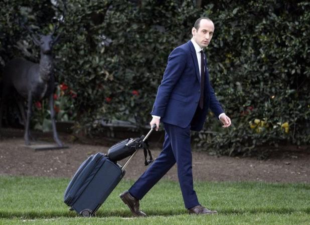 نقل مکان مقام‌های آمریکایی به خانه‌های امن از بیم تظاهرات یا ترور