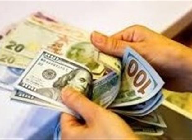 دستگیری باند دلالان ارز تقلبی در میدان آزادی