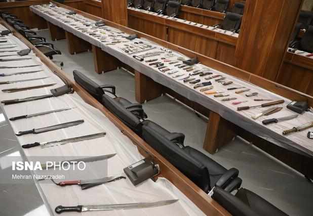 رونمایی از کشفیات گشت‌های رضویون و ایست بازرسی سپاه ناحیه ویژه تبریز در سال جاری