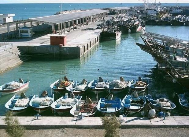 ضرورت ساماندهی اسکله صیادی دیر؛ دستور قضایی صادر شد