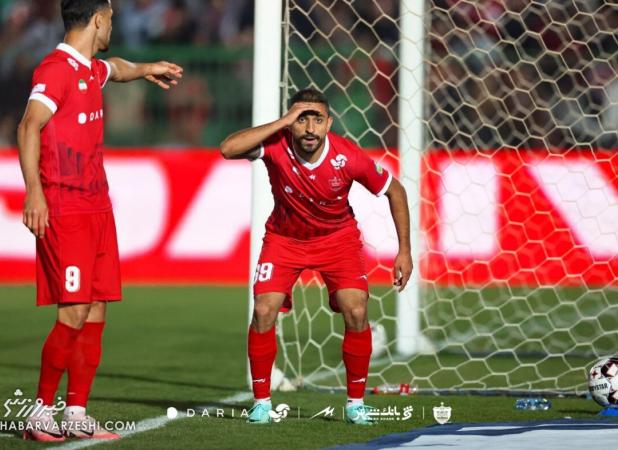 پوستر کنایه‌آمیز پرسپولیس خطاب به شجاع خلیل‌زاده