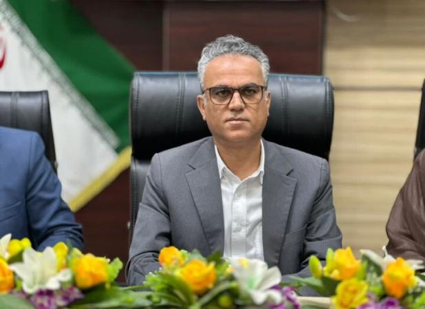 معلمان چراغ راه و الهام‌بخش آینده‌سازان هستند