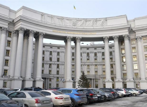 احضار سفیر چین به وزارت امور خارجه اوکراین