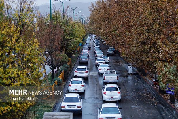 ترافیک سنگین در جاده‌های شمالی؛ محدودیت تردد در جاده چالوس از فردا