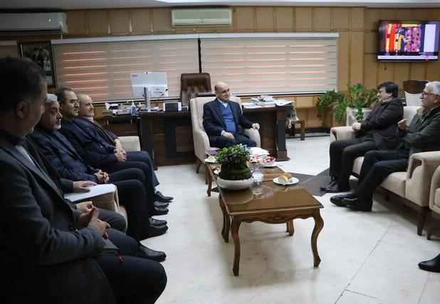 همکاری با جهاد دانشگاهی در توسعه گیلان موثر است