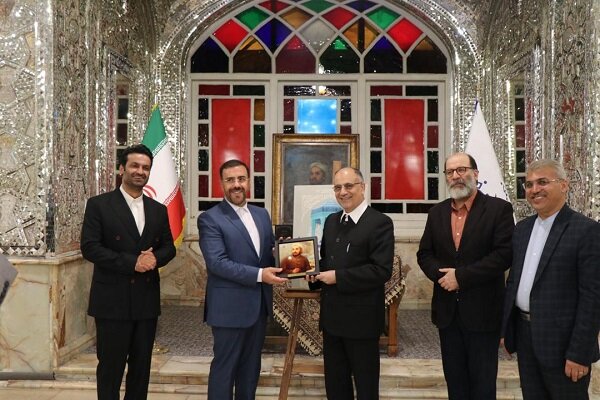 بزرگداشت هفته حافظ،با اجرای اپرای عروسکی و نمایش «لسان الغیب»در حافظیه