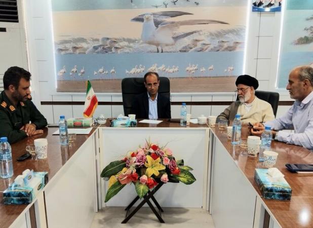 امام‌جمعه دیر: مردمی بودن برجسته‌ترین ویژگی شهدای خدمت است