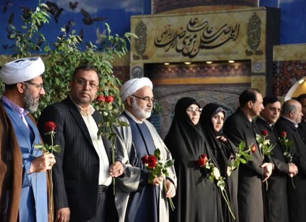 دومین کاروان خانواده کارمندان شهید زندان اوین به مشهد مشرف شدند