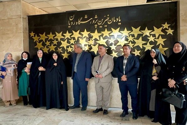 بازدید معاون رئیس‌جمهور از پژوهشگاه رویان