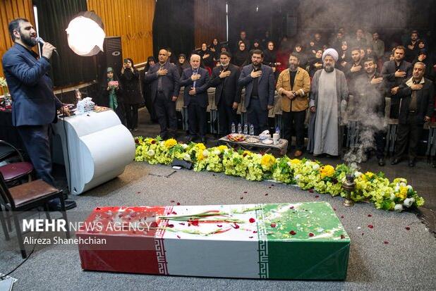 اجتماع رسانه‌ای گیلان در سوگ حضرت زهرا(س)