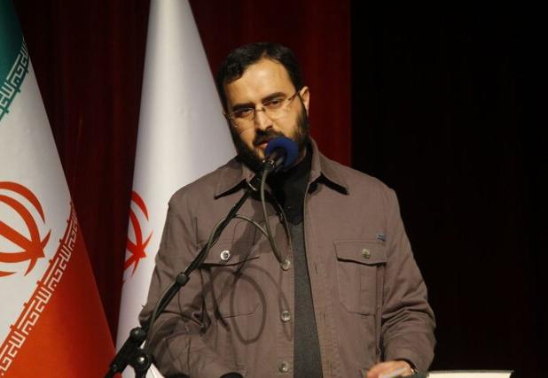 ۹۰ هزار هنرمند شناسنامه دار در کشور وجود دارد