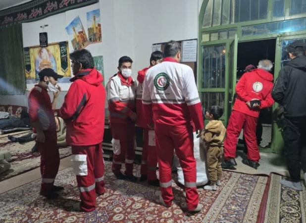 اسکان اضطراری ۲۴۰ مسافر در محور بردسکن سبزوار