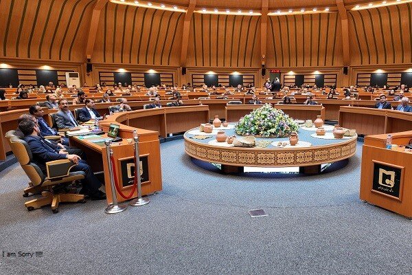 آیین تجلیل از ۱۹۰ پژوهشگر و فعال برتر اقتصادی سیستان و بلوچستان