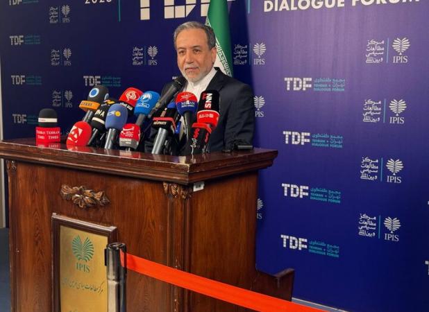 عراقچی: بیش از ۵۰ گفتگوی مختلف طی دو روز برگزار شده است