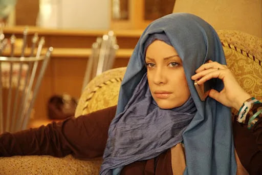 تیپ شلخته شراره رخام در یک جشنواره هنری