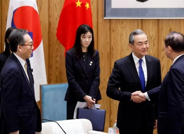 افزایش تنش‌ها همزمان با دیدار وزرای‌خارجه چین و ژاپن